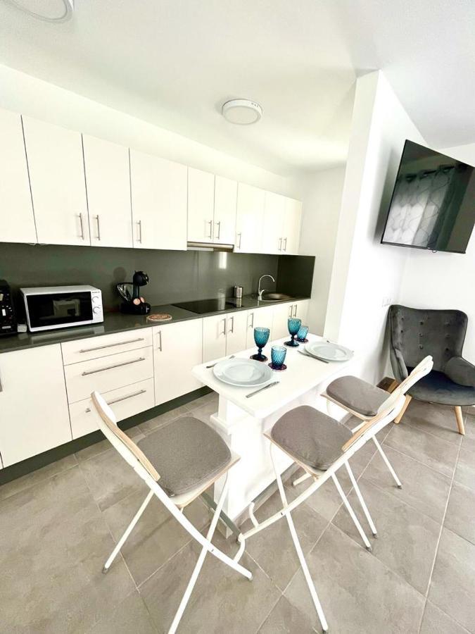 Luxury Beach Apartments Diama ปลายาออนดา ภายนอก รูปภาพ
